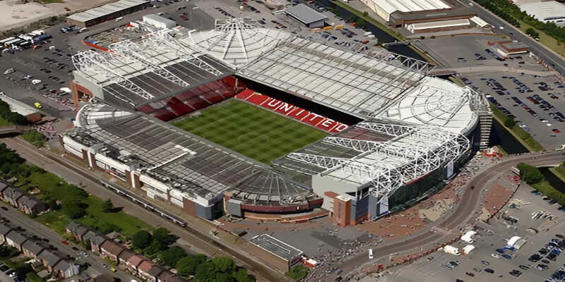 Sân vận động Old Trafford - Huyền thoại vượt xa thời đại